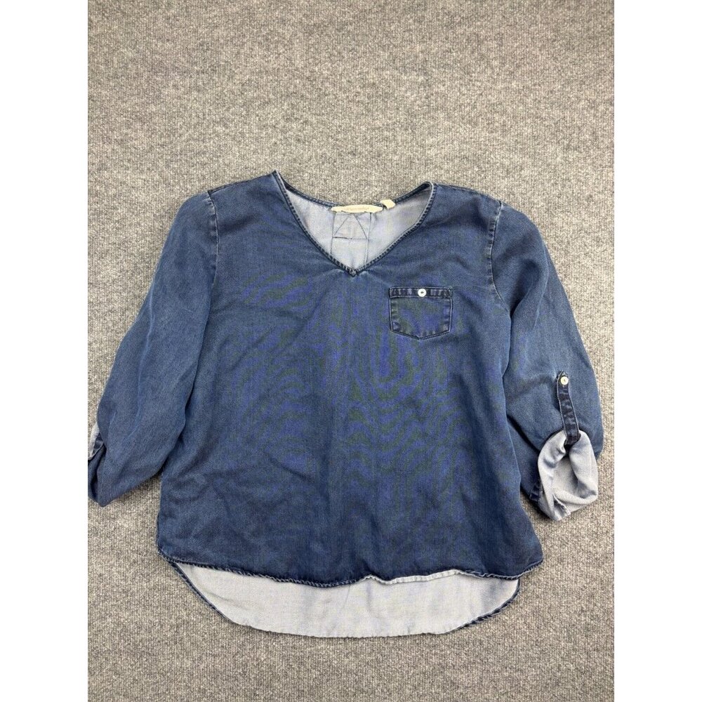 Soft Surroundings Blouse Women's PM Blue Denim V Neck 3/4 Roll Tab Sleeve Top